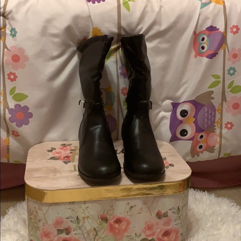 Boots 👢